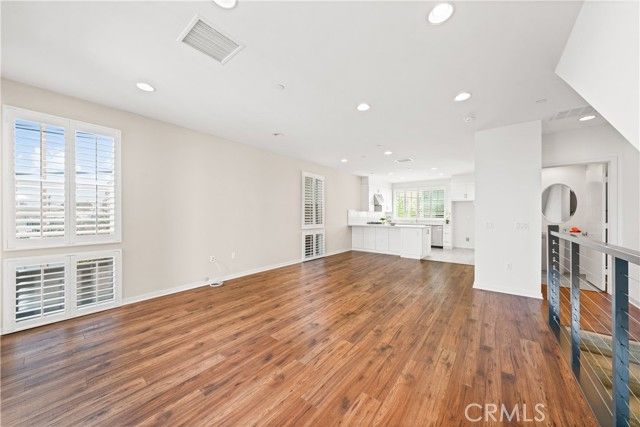 1533 Sullivan Avenue, Costa Mesa, CA 92627