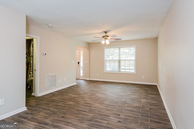 86 Gilliams Crossing, Cartersville, GA 30120