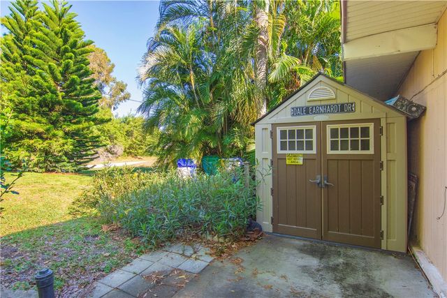 422 Del Monte Road, Sebastian, FL 32958