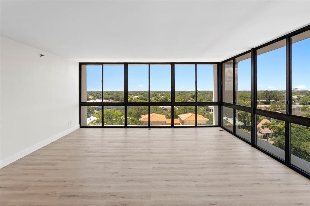Image 11 of property listing at 3301 BAYSHORE BOULEVARD 1101E, Tampa, FL 33629
