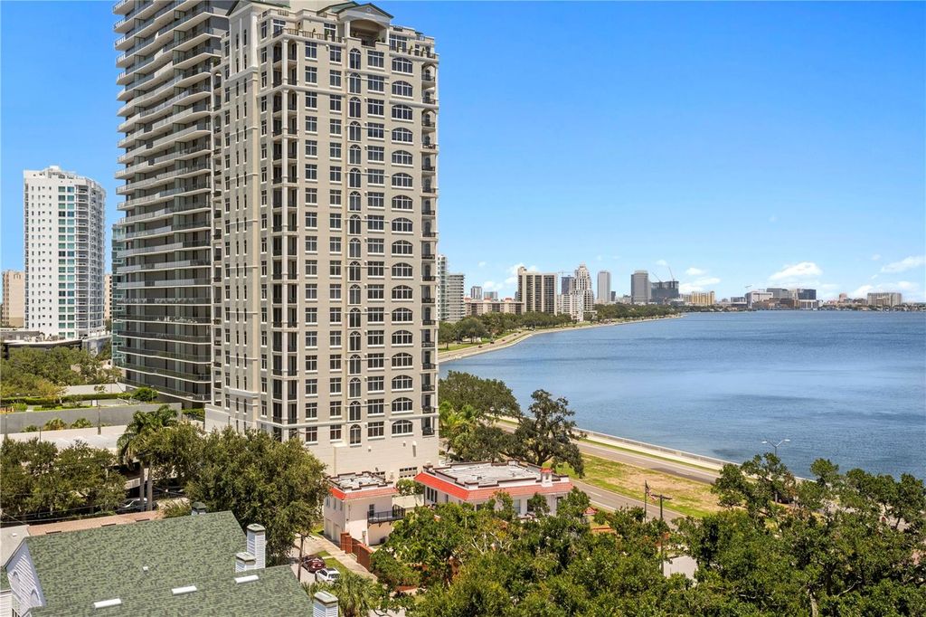 Image 15 of property listing at 3301 BAYSHORE BOULEVARD 1101E, Tampa, FL 33629