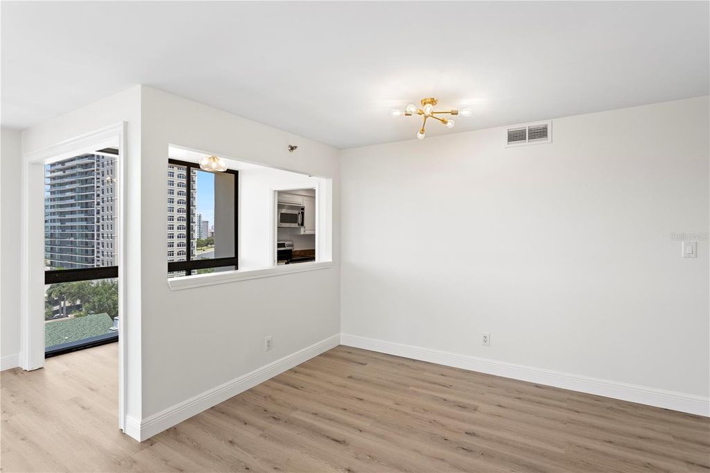 Image 17 of property listing at 3301 BAYSHORE BOULEVARD 1101E, Tampa, FL 33629