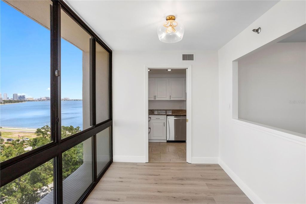 Image 18 of property listing at 3301 BAYSHORE BOULEVARD 1101E, Tampa, FL 33629