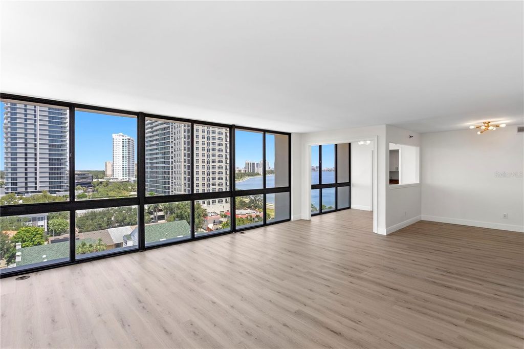 Image 4 of property listing at 3301 BAYSHORE BOULEVARD 1101E, Tampa, FL 33629