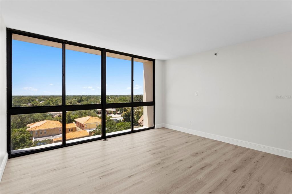Image 35 of property listing at 3301 BAYSHORE BOULEVARD 1101E, Tampa, FL 33629