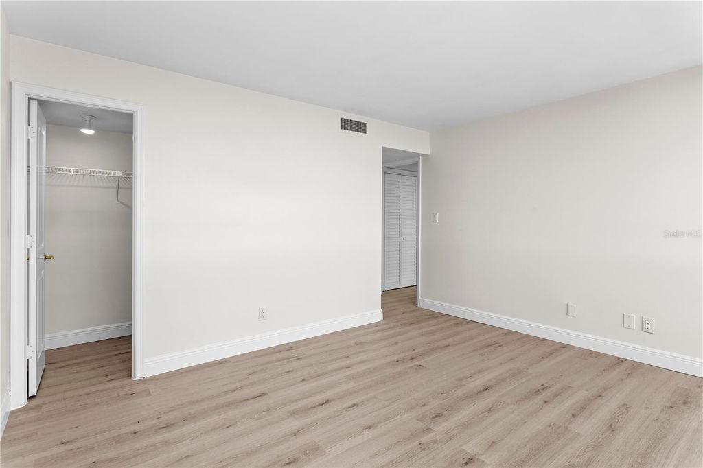 Image 36 of property listing at 3301 BAYSHORE BOULEVARD 1101E, Tampa, FL 33629