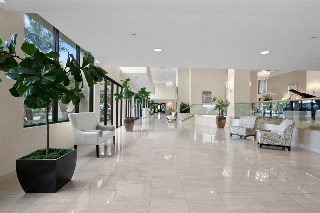 Image 43 of property listing at 3301 BAYSHORE BOULEVARD 1101E, Tampa, FL 33629