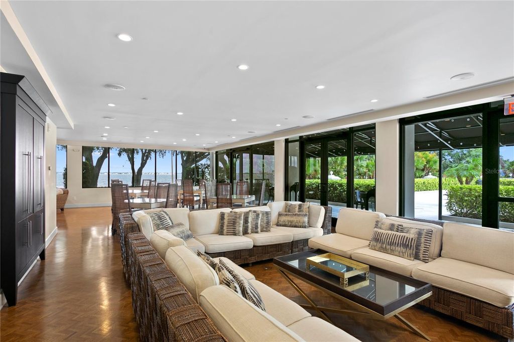 Image 53 of property listing at 3301 BAYSHORE BOULEVARD 1101E, Tampa, FL 33629