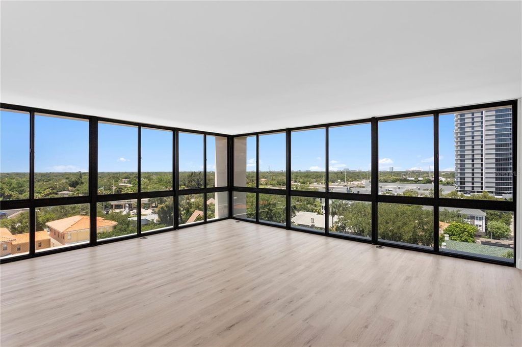 Image 10 of property listing at 3301 BAYSHORE BOULEVARD 1101E, Tampa, FL 33629