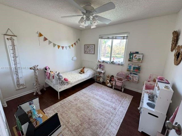 1463 Banyan Way, Weston, FL 33327