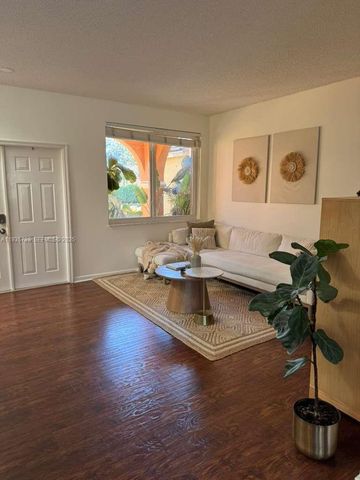 1463 Banyan Way, Weston, FL 33327