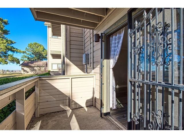 410 Zang St 2-106, Lakewood, CO 80228