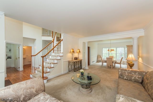 14 Vista Dr, Mount Olive Twp., NJ 07836