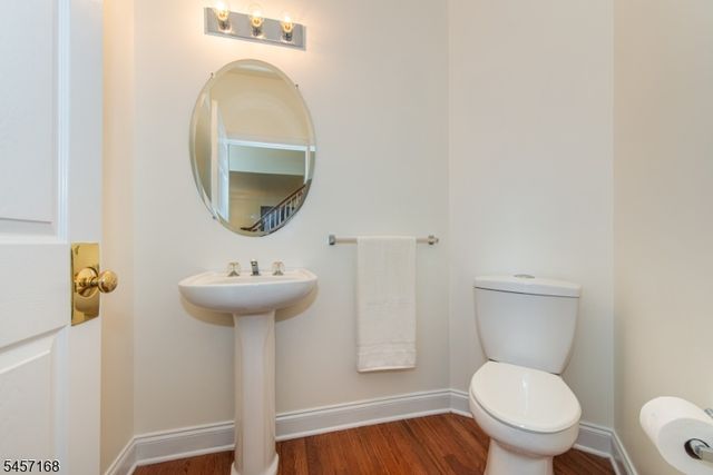 14 Vista Dr, Mount Olive Twp., NJ 07836