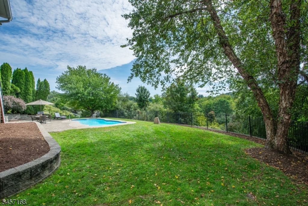 14 Vista Dr, Mount Olive Twp., NJ 07836 — photo 3