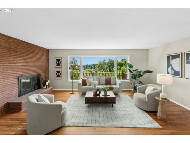 7202 Sw NEVADA Ter, Portland, OR 97219