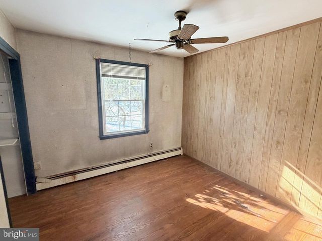 15 DOGWOOD DELL, Coatesville, PA 19320