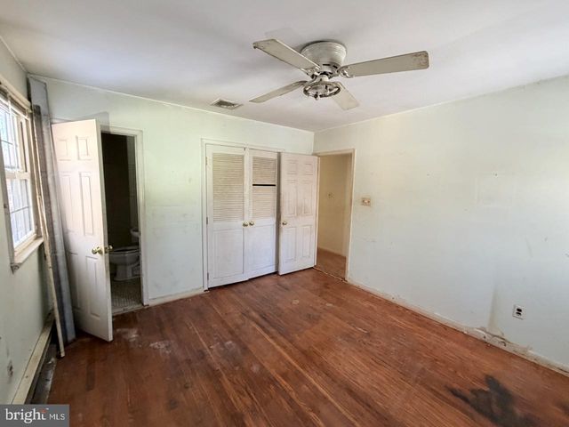 15 DOGWOOD DELL, Coatesville, PA 19320