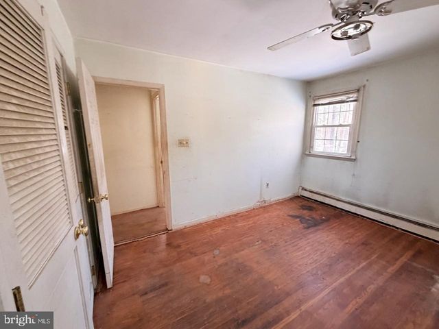 15 DOGWOOD DELL, Coatesville, PA 19320