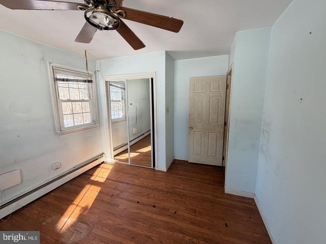 15 DOGWOOD DELL, Coatesville, PA 19320