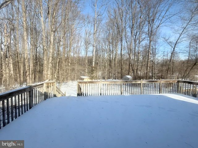 15 DOGWOOD DELL, Coatesville, PA 19320