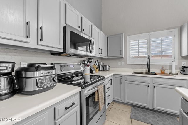 1687 W ENCINAS Street, Gilbert, AZ 85233