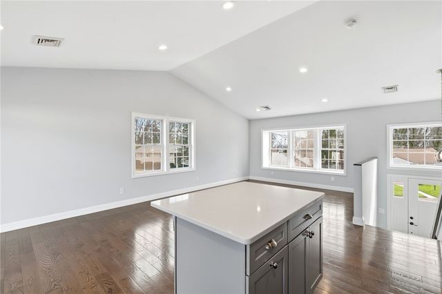 29 Calumet Avenue, Johnston, RI 02919