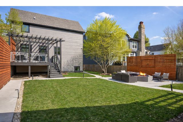3846 N Kedvale Avenue, Chicago, IL 60641