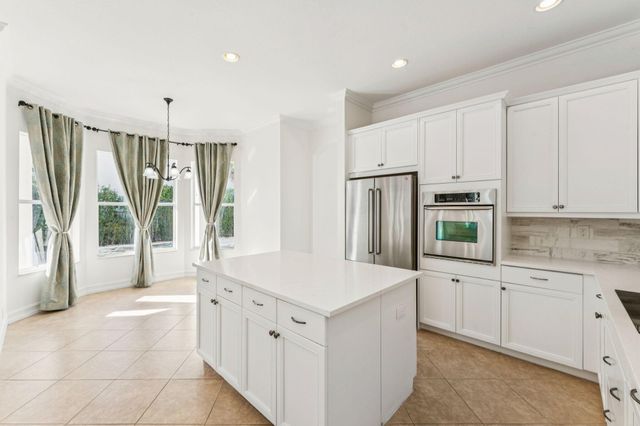 8697 Cobblestone Point Circle, Boynton Beach, FL 33472