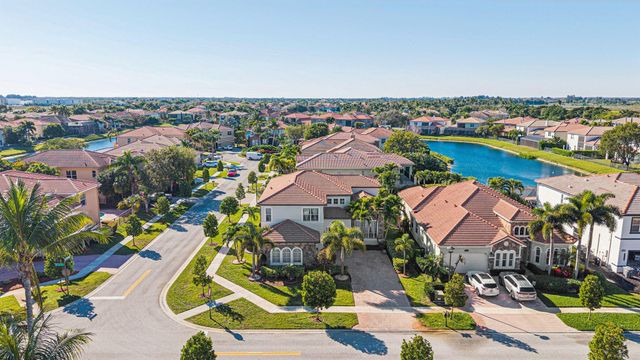 8697 Cobblestone Point Circle, Boynton Beach, FL 33472
