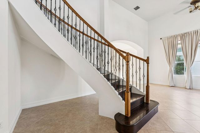 8697 Cobblestone Point Circle, Boynton Beach, FL 33472