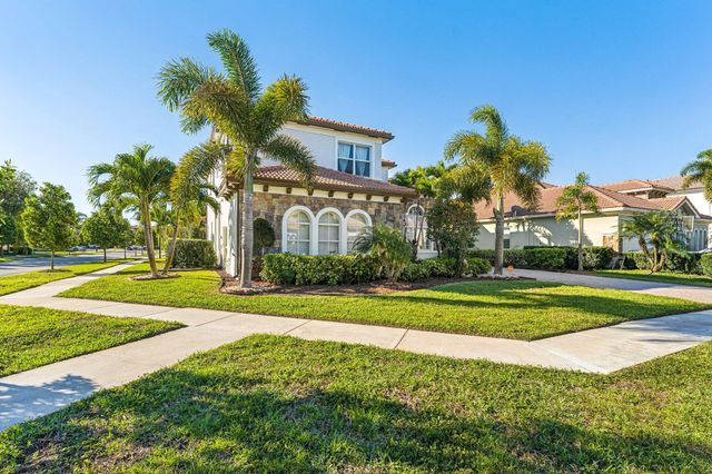 8697 Cobblestone Point Circle, Boynton Beach, FL 33472