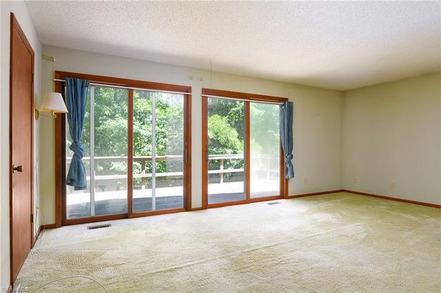 812 NC Highway 62 W, Greensboro, NC 27406
