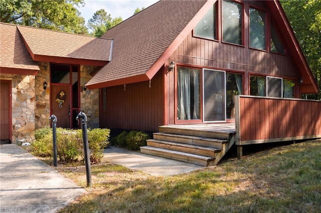 812 NC Highway 62 W, Greensboro, NC 27406