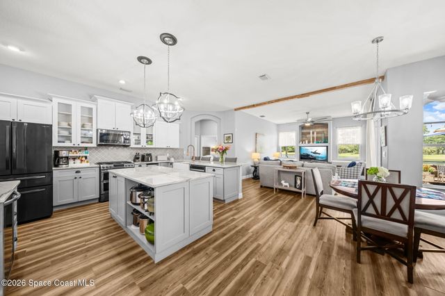 1831 Winding Ridge Circle SE, Palm Bay, FL 32909