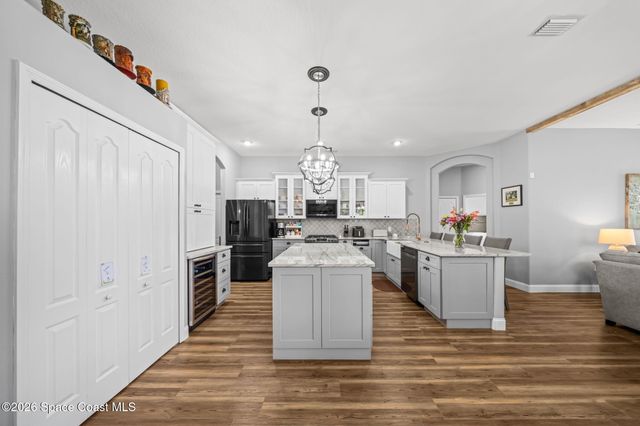 1831 Winding Ridge Circle SE, Palm Bay, FL 32909