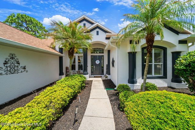 1831 Winding Ridge Circle SE, Palm Bay, FL 32909