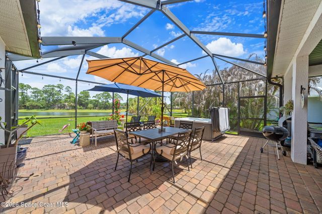 1831 Winding Ridge Circle SE, Palm Bay, FL 32909