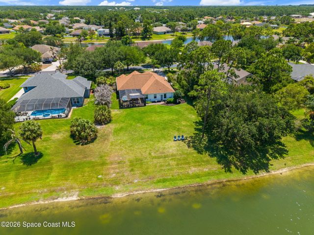 1831 Winding Ridge Circle SE, Palm Bay, FL 32909