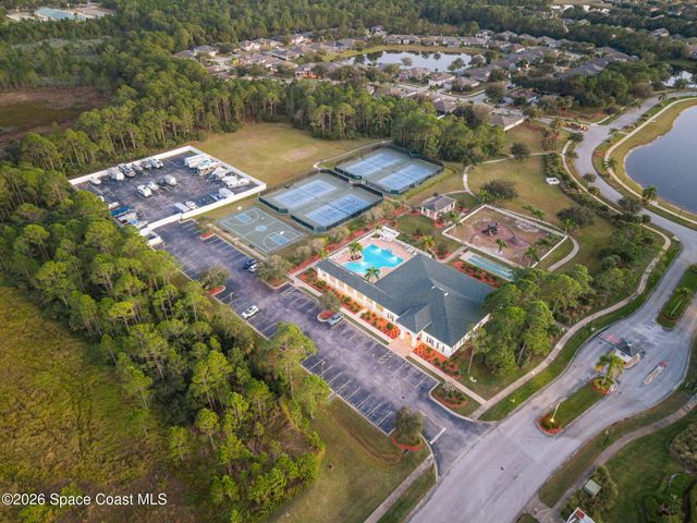 1831 Winding Ridge Circle SE, Palm Bay, FL 32909