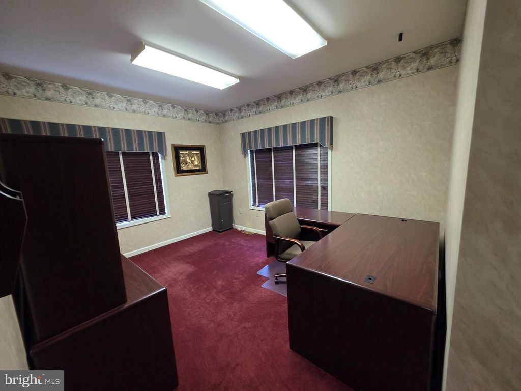 188 FRIES MILL RD #L-1, TURNERSVILLE, NJ 08012 — exterior