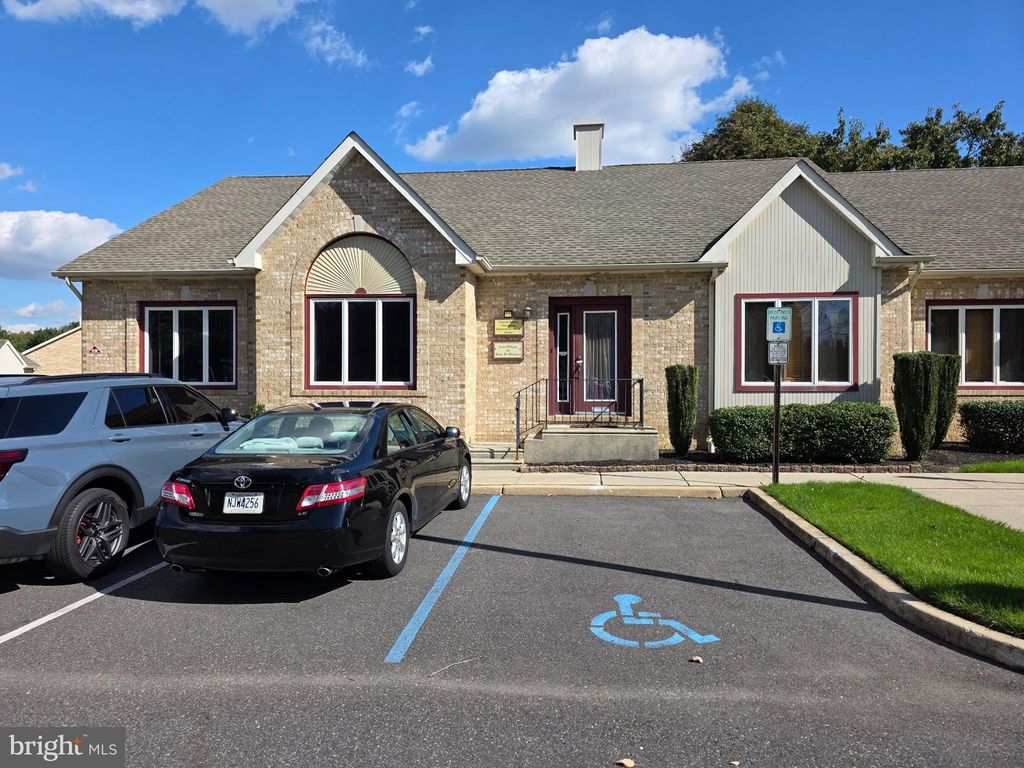 188 FRIES MILL RD #L-1, TURNERSVILLE, NJ 08012 — photo 2