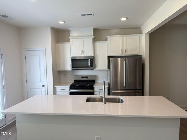 48 Hyacinth Lane, Angier, NC 27501