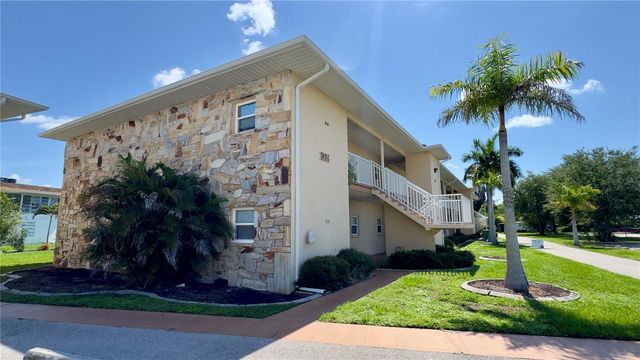 3136 HARBOR BOULEVARD 2A, Port Charlotte, FL 33952