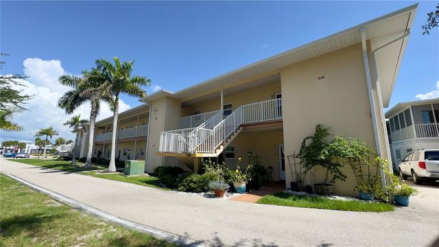 3136 HARBOR BOULEVARD 2A, Port Charlotte, FL 33952
