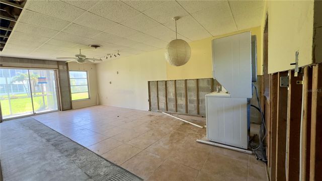 3136 HARBOR BOULEVARD 2A, Port Charlotte, FL 33952
