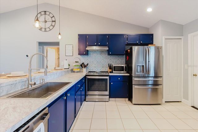3951 104TH AVENUE N, Clearwater, FL 33762