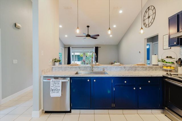 3951 104TH AVENUE N, Clearwater, FL 33762