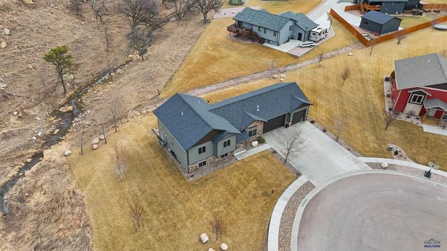 8064 STEAMBOAT CT, Summerset, SD 57718