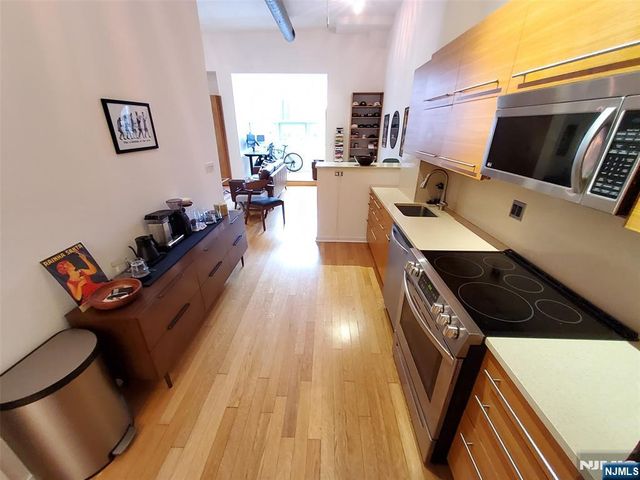 689 Luis Munoz Marin Boulevard 908, Jersey City, NJ 07310